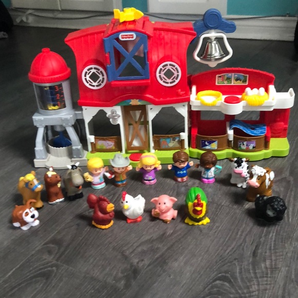Fisher-Price Other - Fisher Price Little People Caring Animals Farm Playset Musical Sound 2016 WORKS!